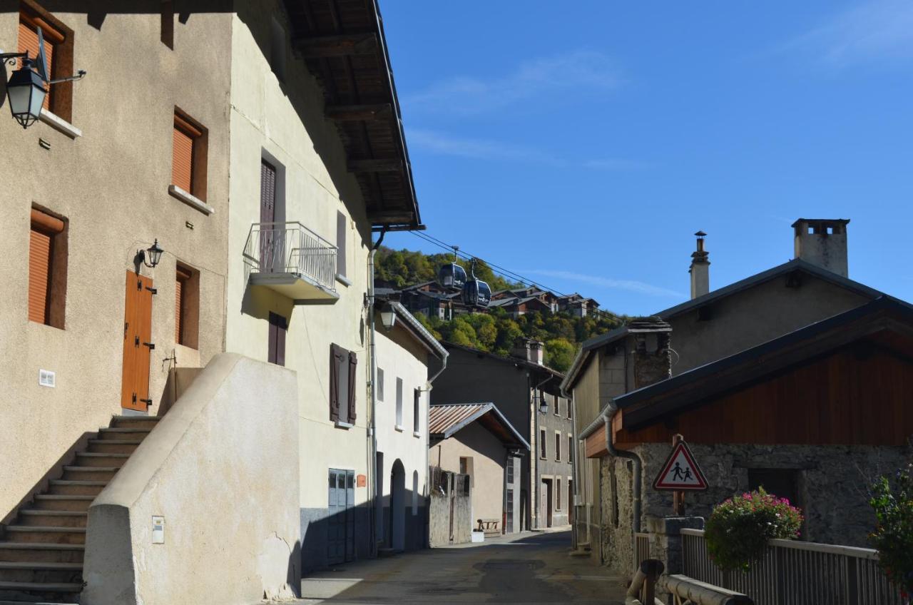 Appartements 3 Vallees, Piscine Et Sauna Orelle Kültér fotó